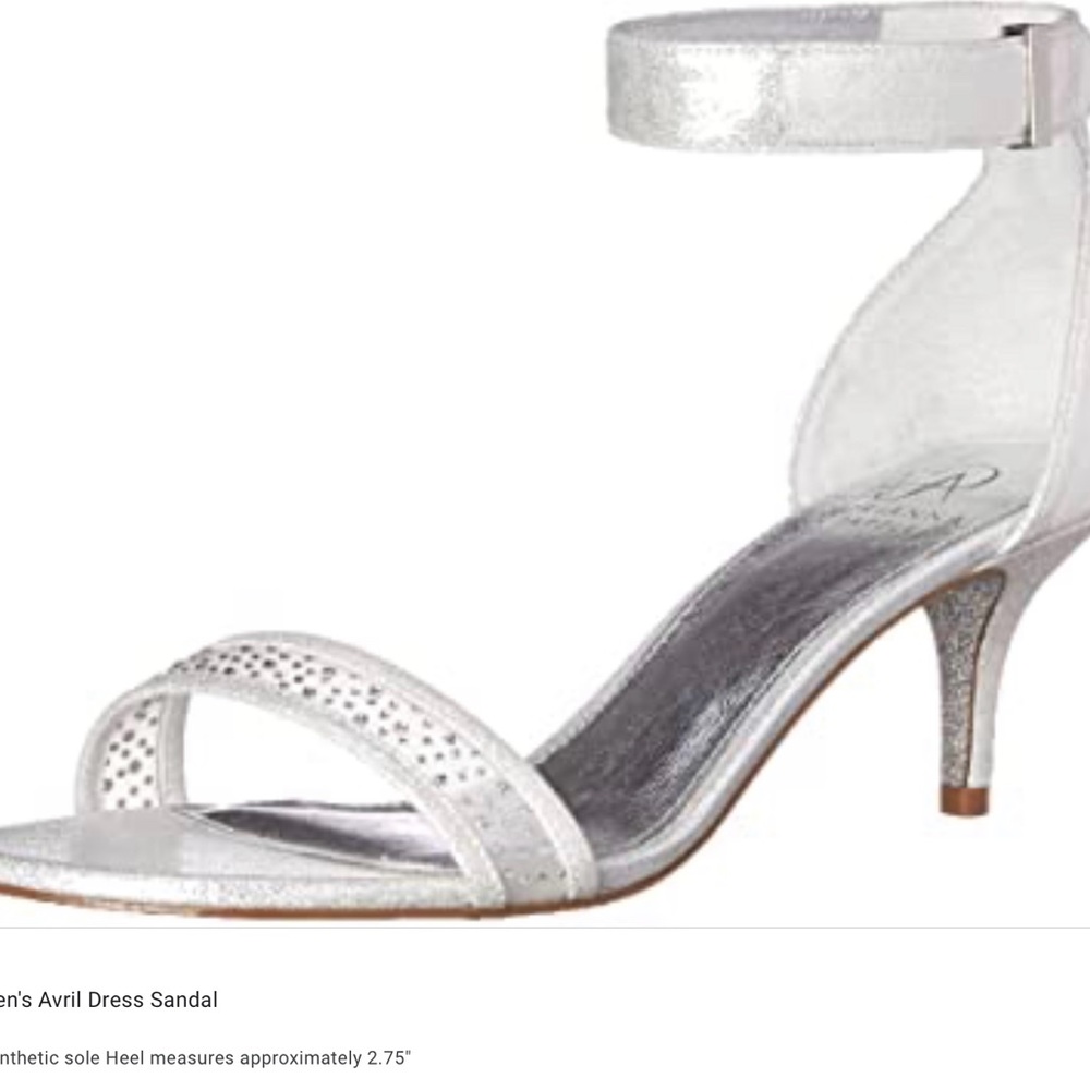 Adrianna Papell Avril women’s silver rhinestone dress sandals heels 7.5